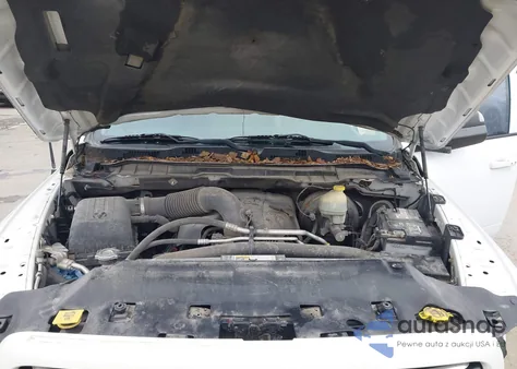 2015 Ram 1500 Sport z USA, uszkodzony, nr VIN 1C6RR7UT9FS647530